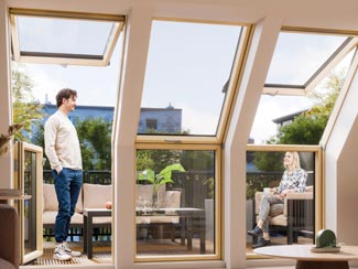 Rozświetlone wnętrza: jak duże przeszklenia wpływają na nasze samopoczucie i zdrowie? - miniaturka