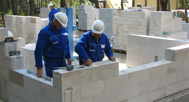 WT2021, a ściany z betonu komórkowego w systemie SOLBET - zdjęcie tytułowe