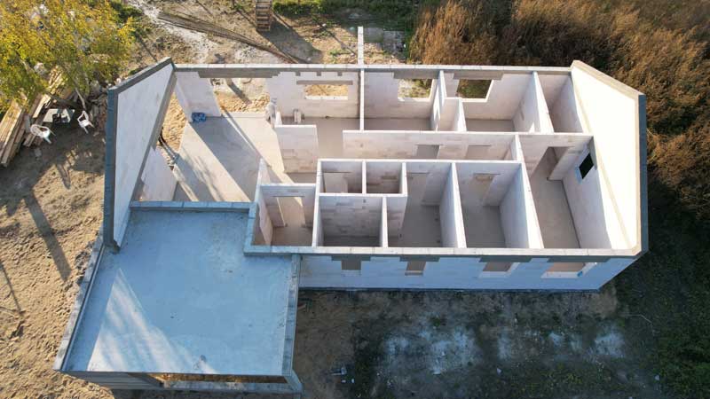 Wzmocnienia ścian w budynkach parterowych - zdjęcie tytułowe